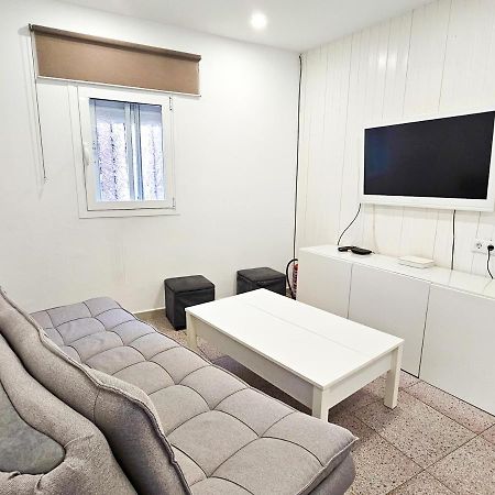 Weekend Beach Small House - Alojamientos La Torre Торре-дель-Мар Экстерьер фото