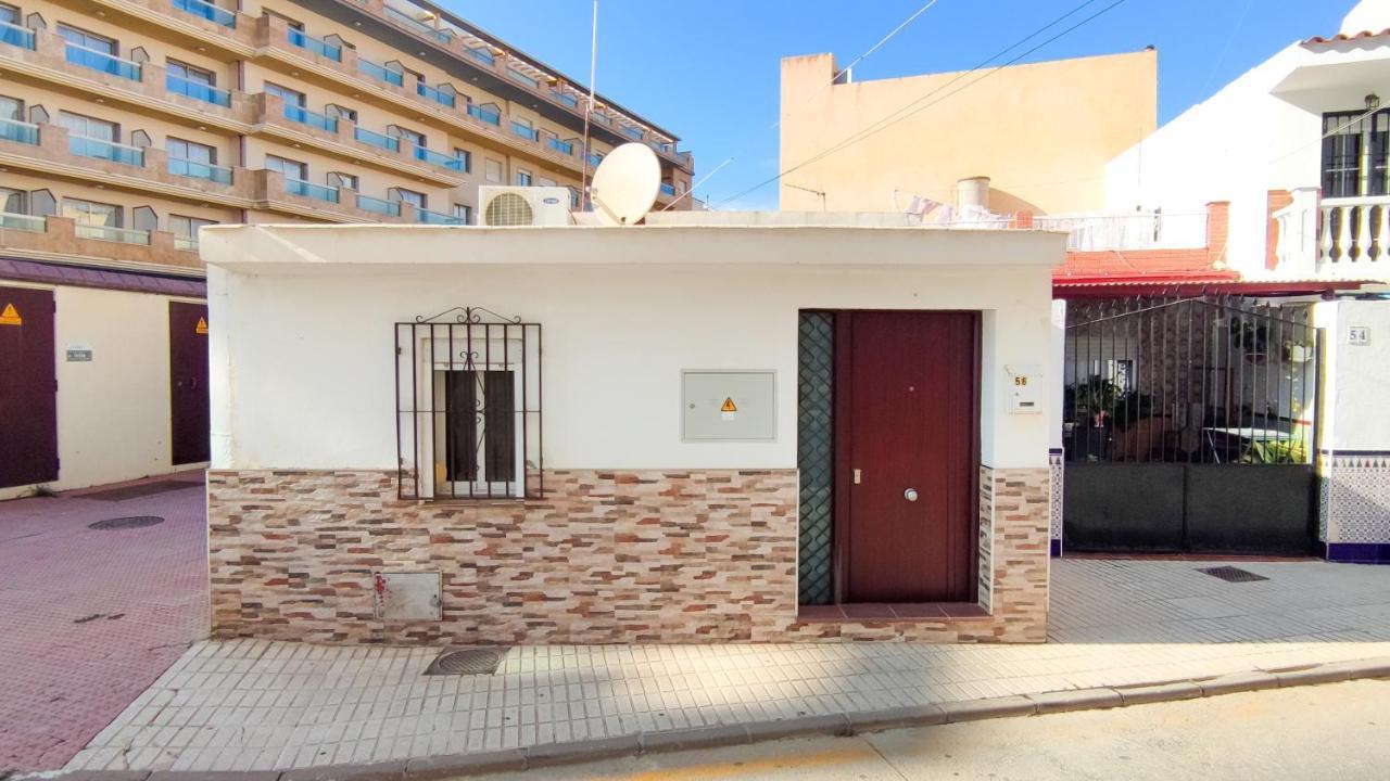 Weekend Beach Small House - Alojamientos La Torre Торре-дель-Мар Экстерьер фото