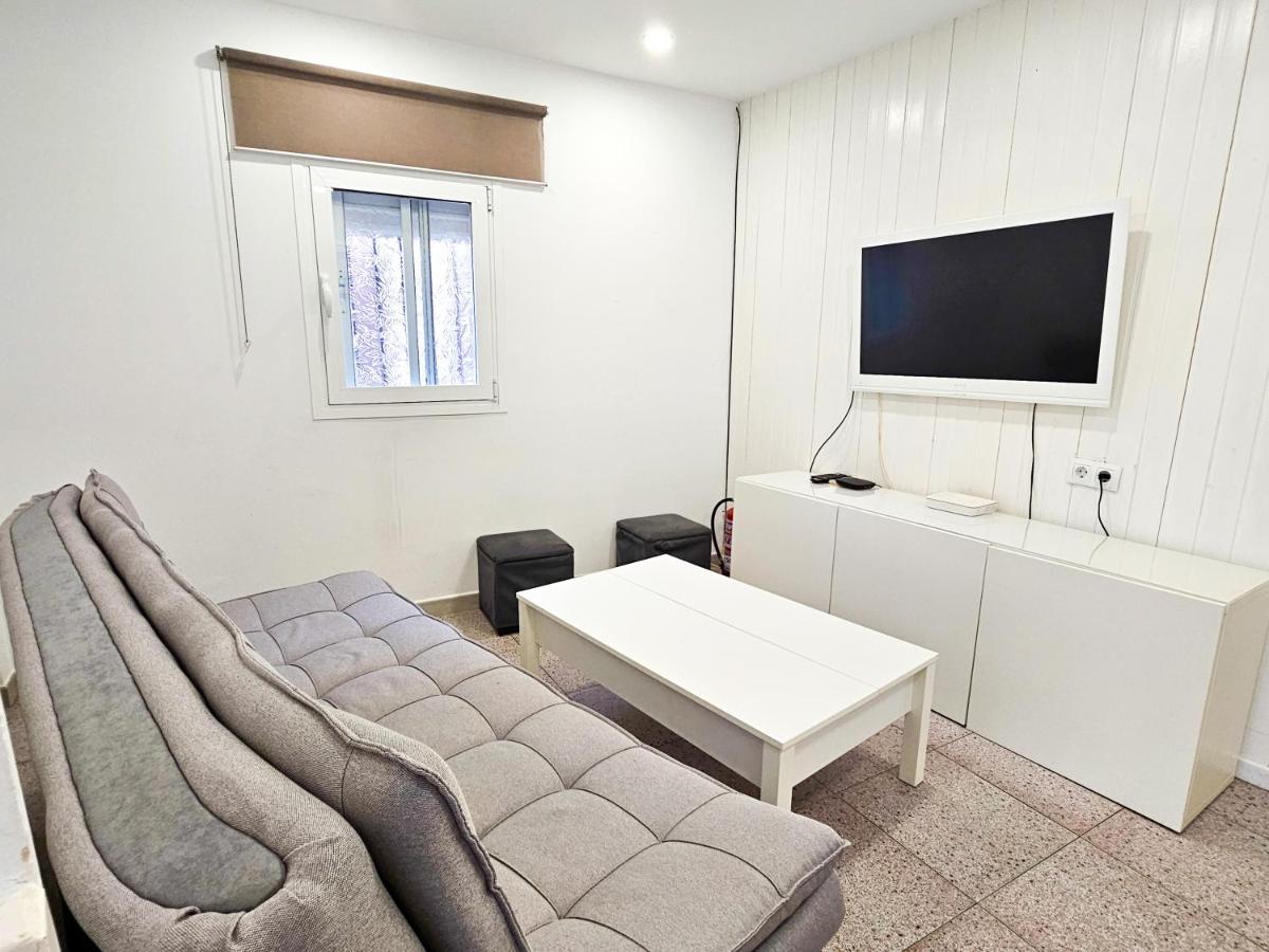 Weekend Beach Small House - Alojamientos La Torre Торре-дель-Мар Экстерьер фото